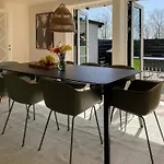 Cozy Artist's House On Scenic Lolland Casa vacanze