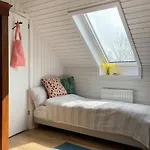 Cozy Artist's House On Scenic Lolland Casa vacanze *
